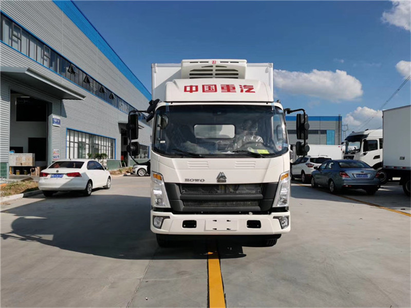  重汽豪沃潍柴冷藏车160马力