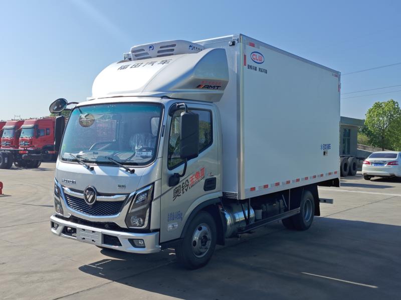 4.2米福田奥铃玉兔3自动挡宽驾冷藏车